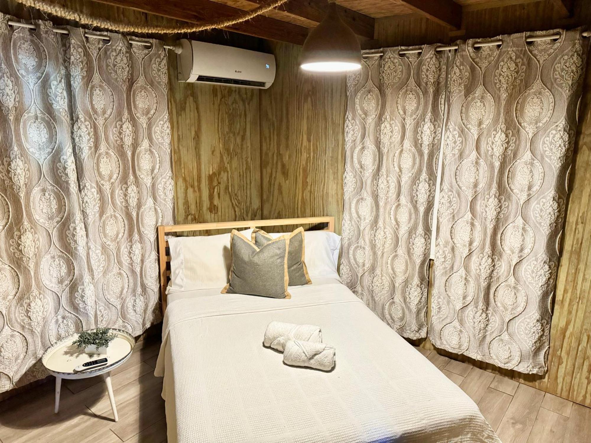 Hunter'S Cabin Pr Villa กาโบโรโค ภายนอก รูปภาพ